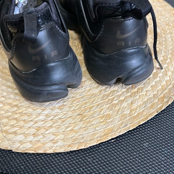 Nike Girls  Air Presto VT3 Leather Sneakers Trainers Size 5 - Picture 2 of 11